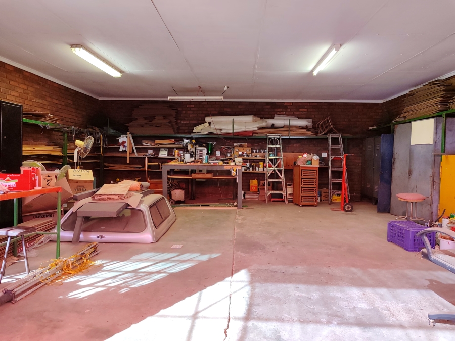 3 Bedroom Property for Sale in Vaal Park North West